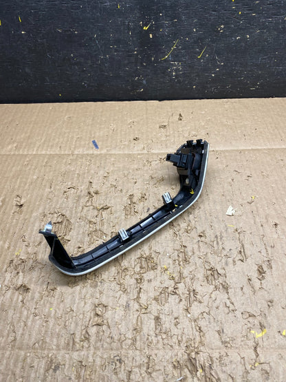 2009-2010 Nissan Murano Dash Trim Panel With Hazard Buttom Switch OEM V7331 DG3