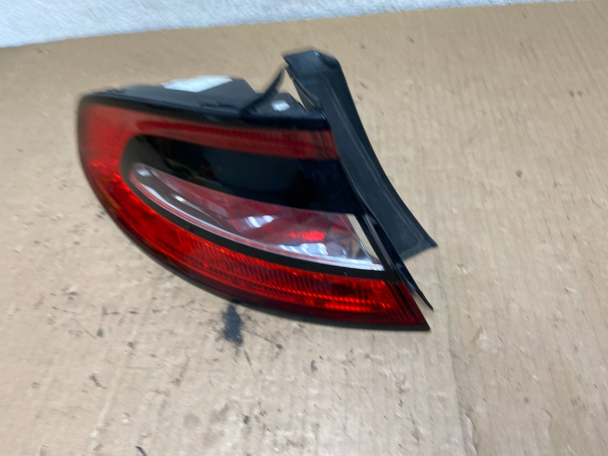 2013 to 2016 Dodge Dart Left Driver Lh Side Tail Light AI9094 LK1