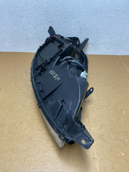 2006 to 2010 Toyota Sienna Left Driver Lh Side Headlight Halogen AE0370 DW6