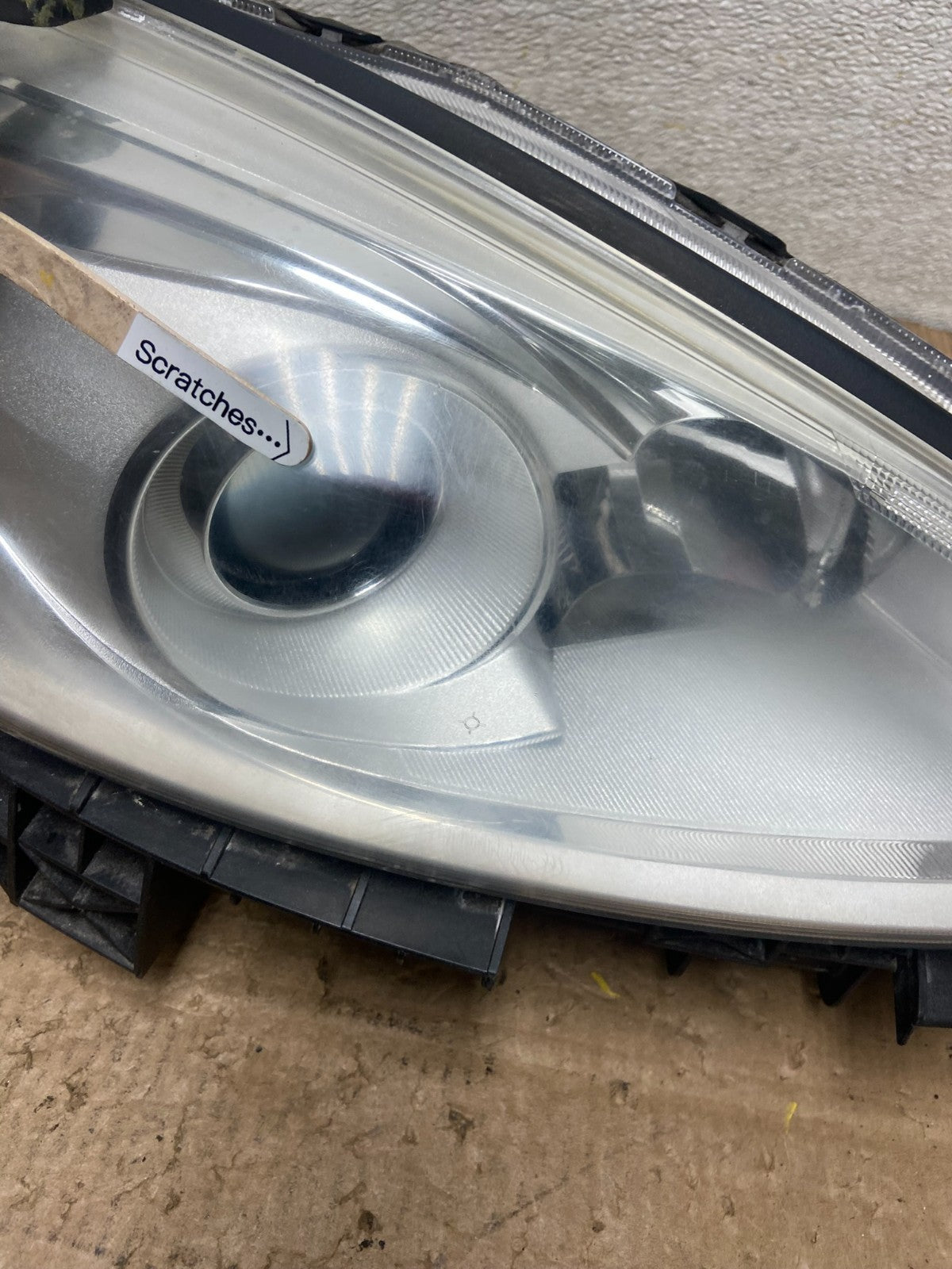 2012 to 2015 Mazda 5 Right Passenger RH Headlight Halogen Lamp Y6867 DW3