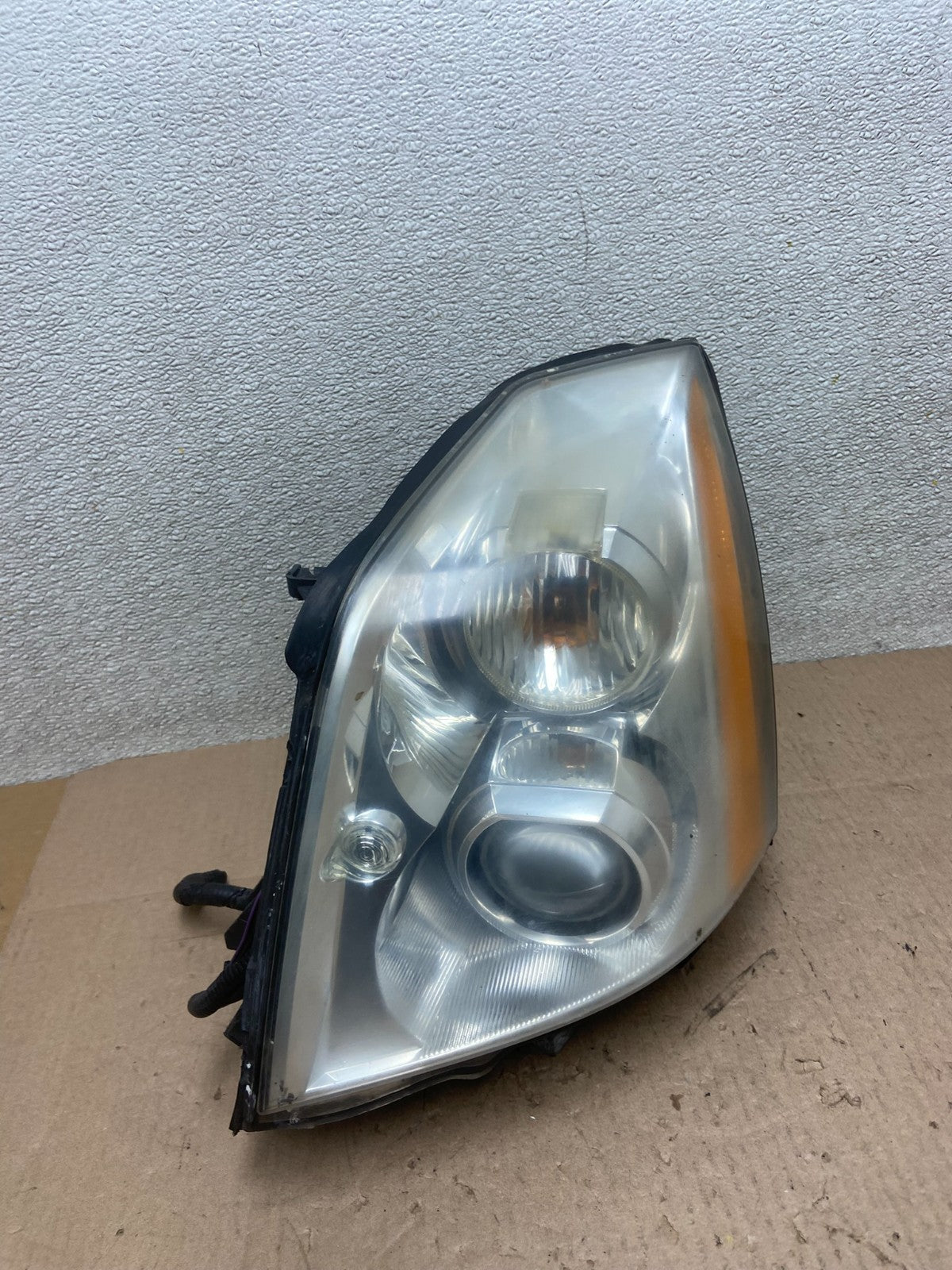 2006 to 2011 Cadillac DTS Left Driver Lh Xenon Hid Headlight Oem AA0603 DW2