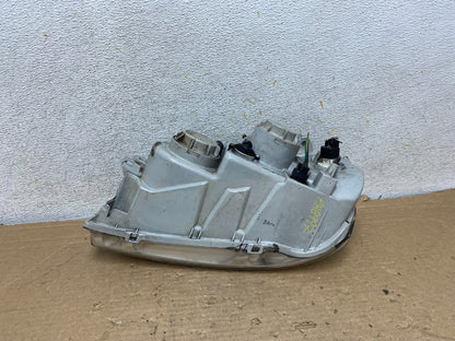 2004 2005 Hyundai XG350 XG Right Passenger RH Headlight Halogen AH8997 DW5