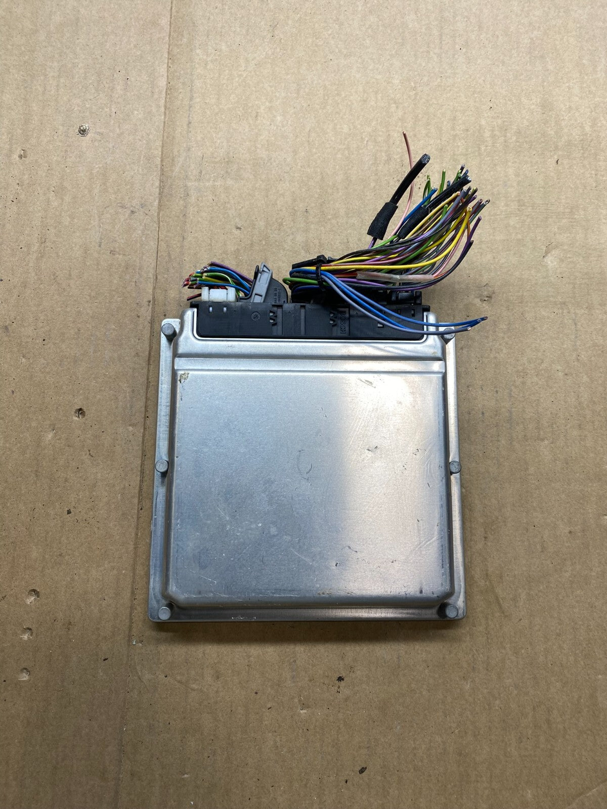 1999 to 2005 Mercedes E320 CLK320 Engine Control Unit ECU Module E5834 PS1