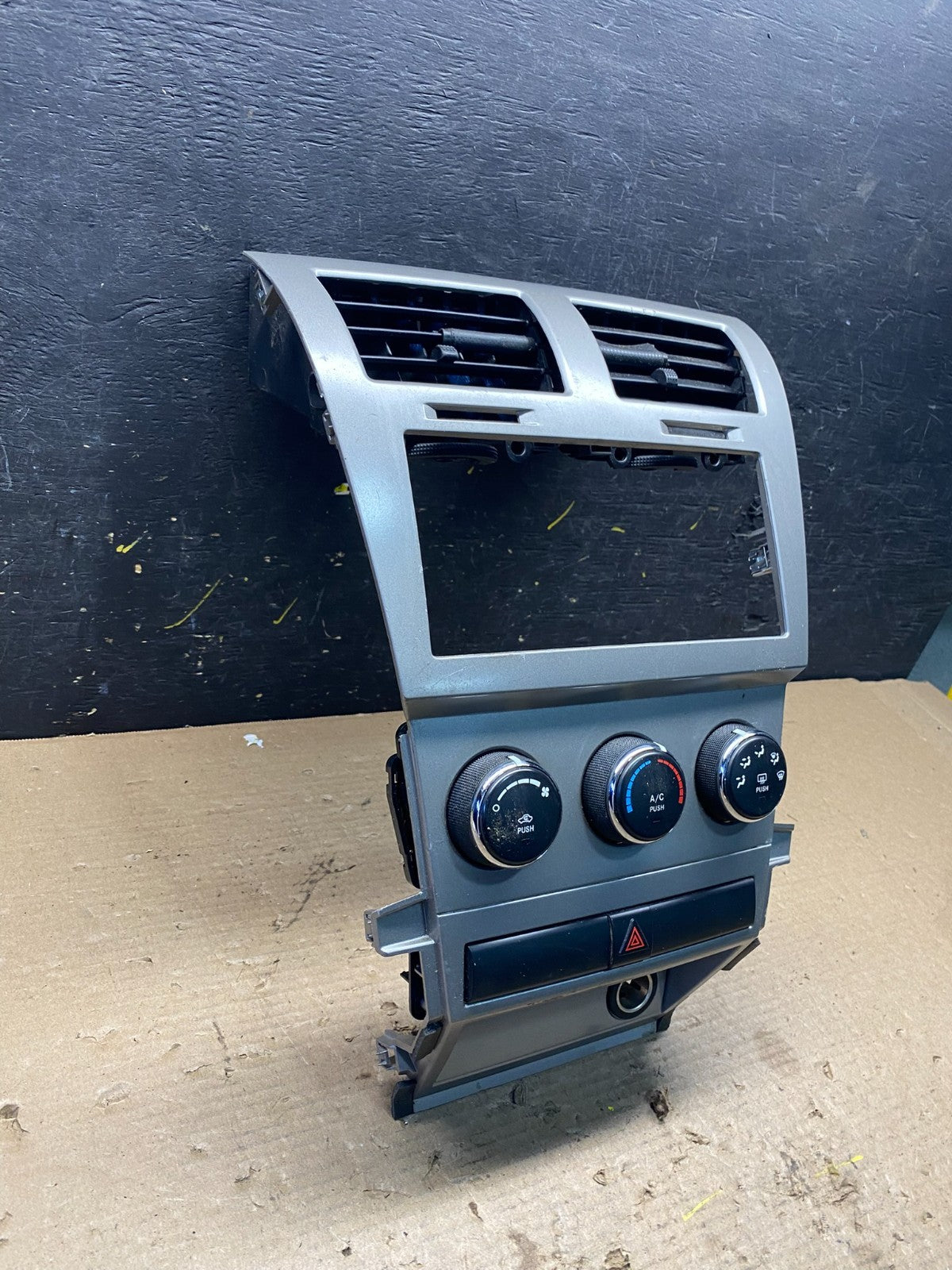 2010-2014 Dodge Avenger Dash Radio Center Bezel Climate Dash s8851 DG2