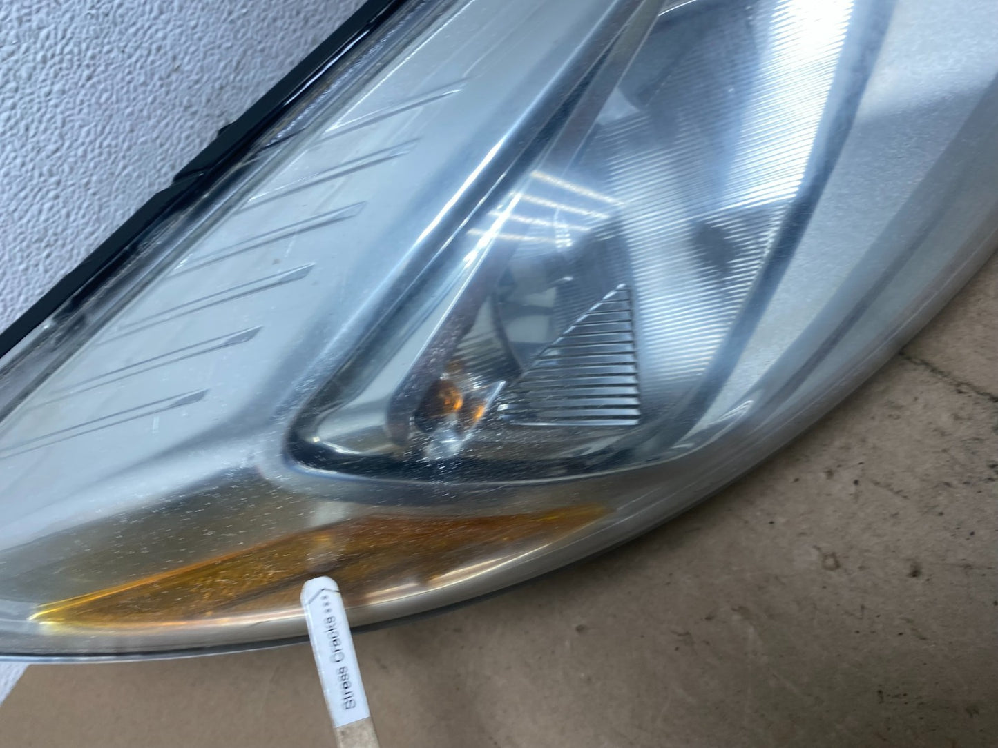 2012 2013 2014 Ford Focus Right Passenger Rh Side Headlight AE6897 DW4