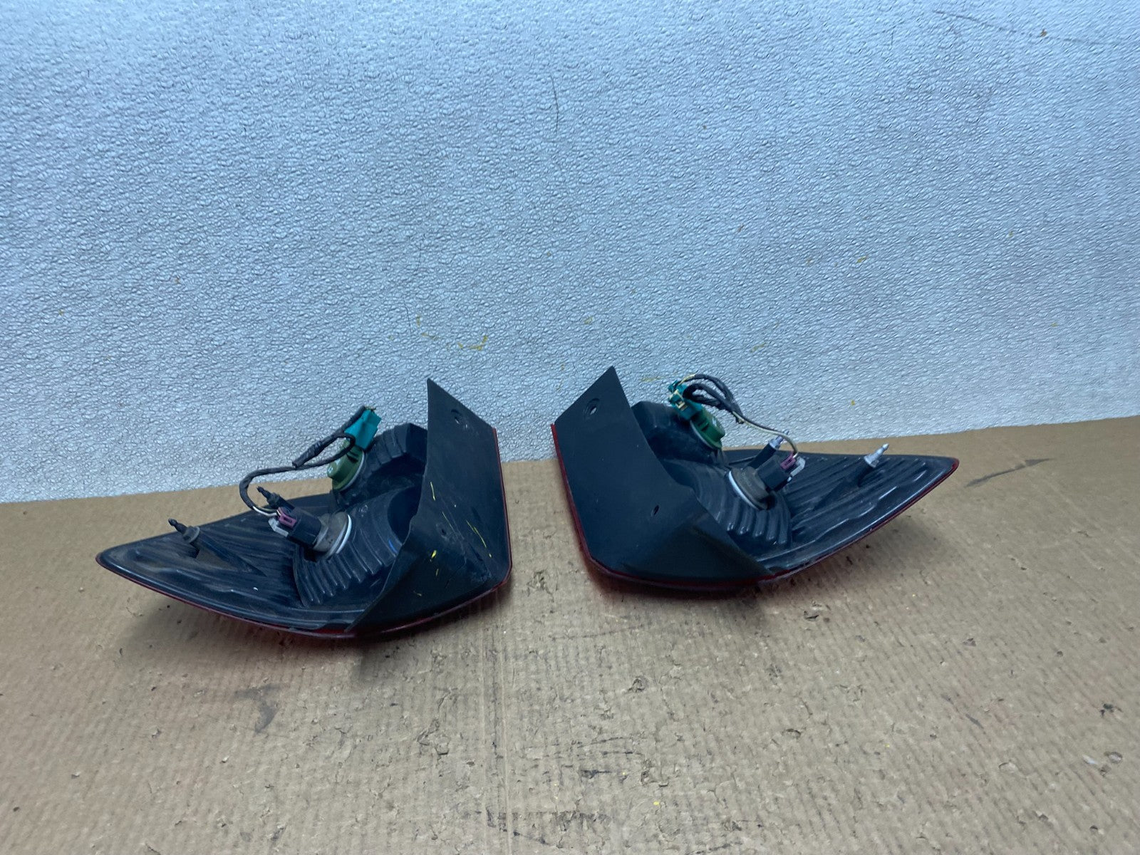 2009 2010 2011 Dodge Journey Left+Right Tail Lights Oem W5493 DW8
