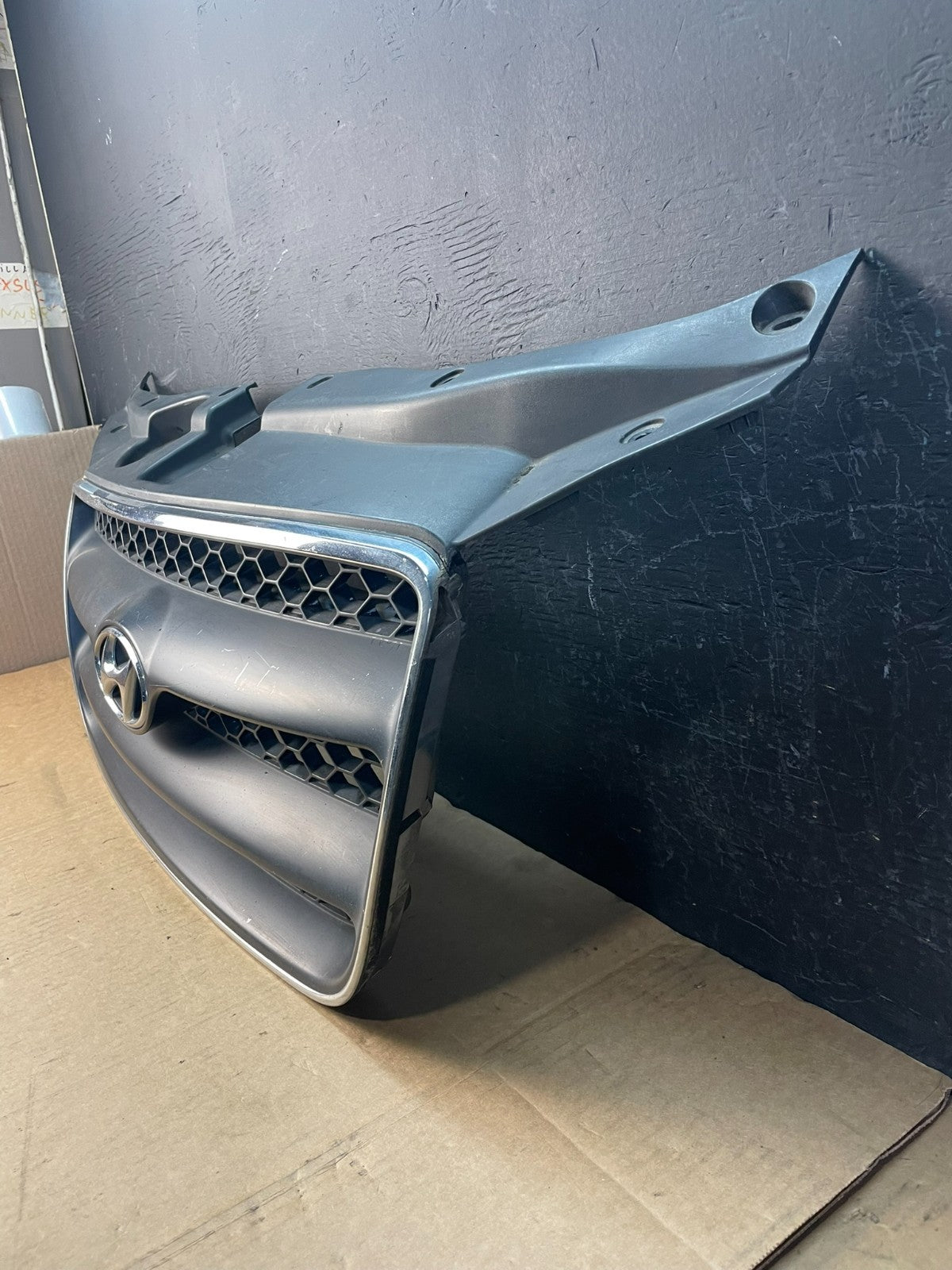 2007 to 2009 Hyundai Santa Fe Front Upper Grill Grille AC5103 DG1
