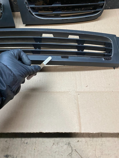 2008 - 2010 Porsche Cayenne Cover Bottom Center Grille Grill Trim OEM X3043  DG4