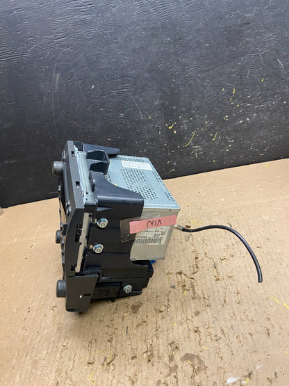 1998 to 2001 Cadillac Seville Bose  Radio CD Player Climate Control OEM T8339 DG2