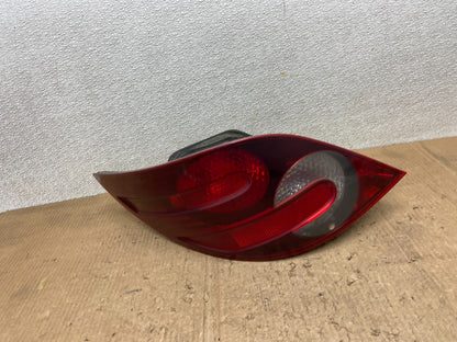 2006 to 2010 Mercedes W251 R-Class Left Driver LH Smoked Tail Light AA8373 LK0