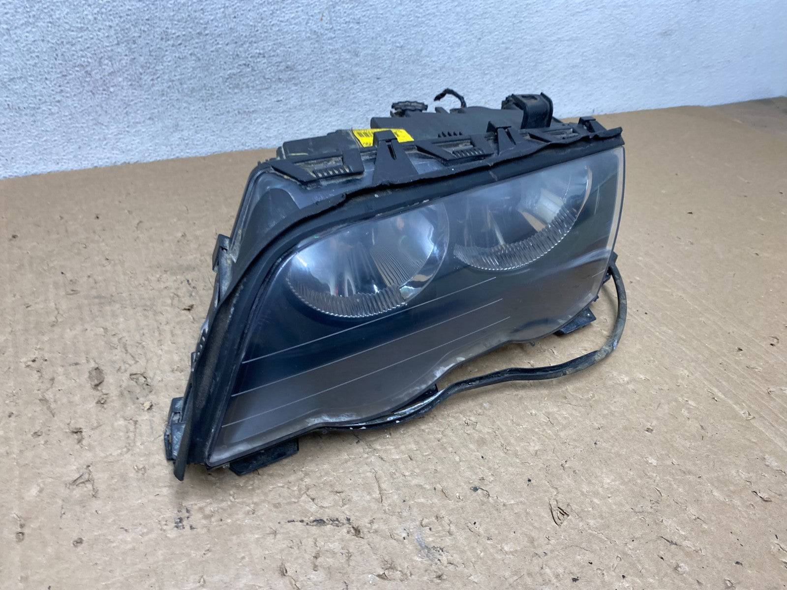 1999 - 2001 BMW E46 3-Series Left Driver LH Halogen Headlight ag1373 DG2