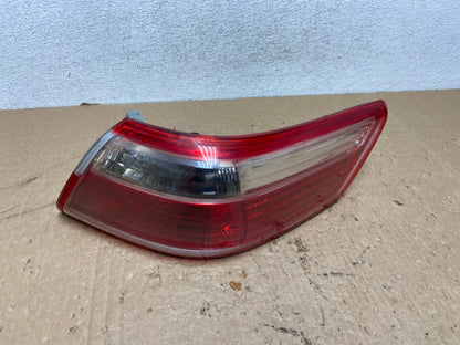 2007 2008 2009 Toyota Camry Right Passenger Side Tail Light AG1385 LK0