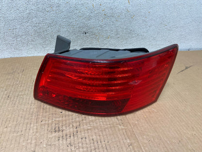2009 to 2010 Hyundai Sonata Right Passenger Side Tail Light AI6589 LK0