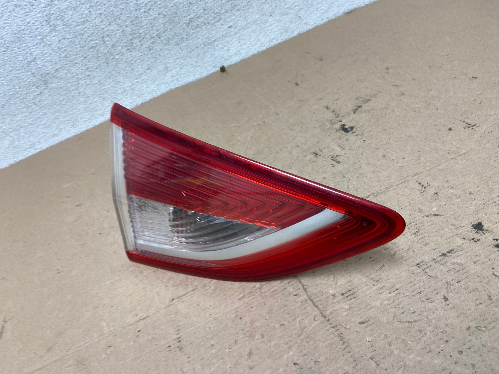 2013 to 2016 Ford Escape Left Driver LH Side Inner Tail Light AF4840 LK1