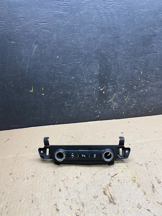 2007-2014 Chevrolet Tahoe Silverado Yukon Pedal Traction Control Switch u5213 DG0