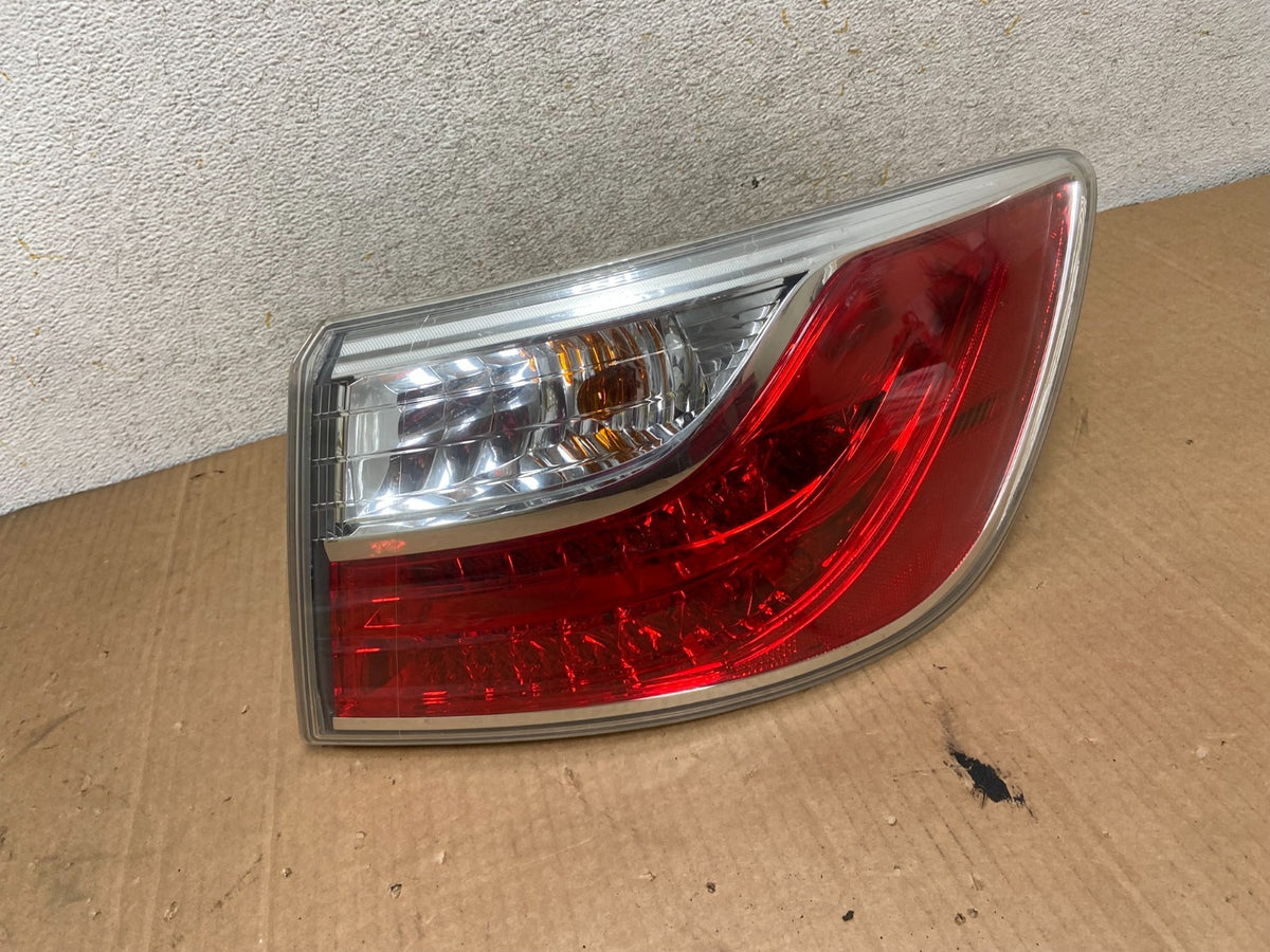 2010 2011 2012 Mazda CX-9 Right Passenger RH Tail Light AI8452 LK0