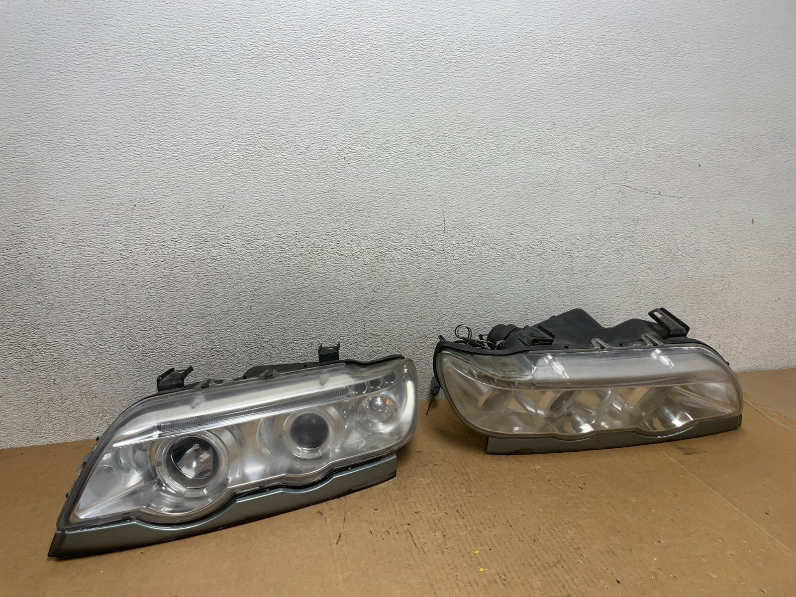2000-2003 BMW X5 E53 LED Left+Right Set LED Chrome Projector Headlight Q7391 DG2