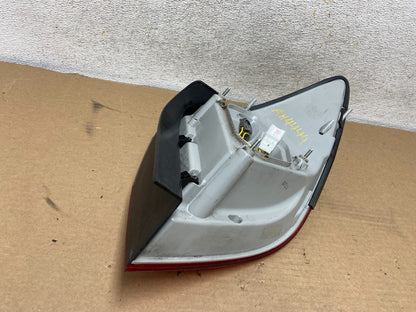 2009-2011 Hyundai Genesis Sedan Left Driver LH Tail Light AH4444 DW6
