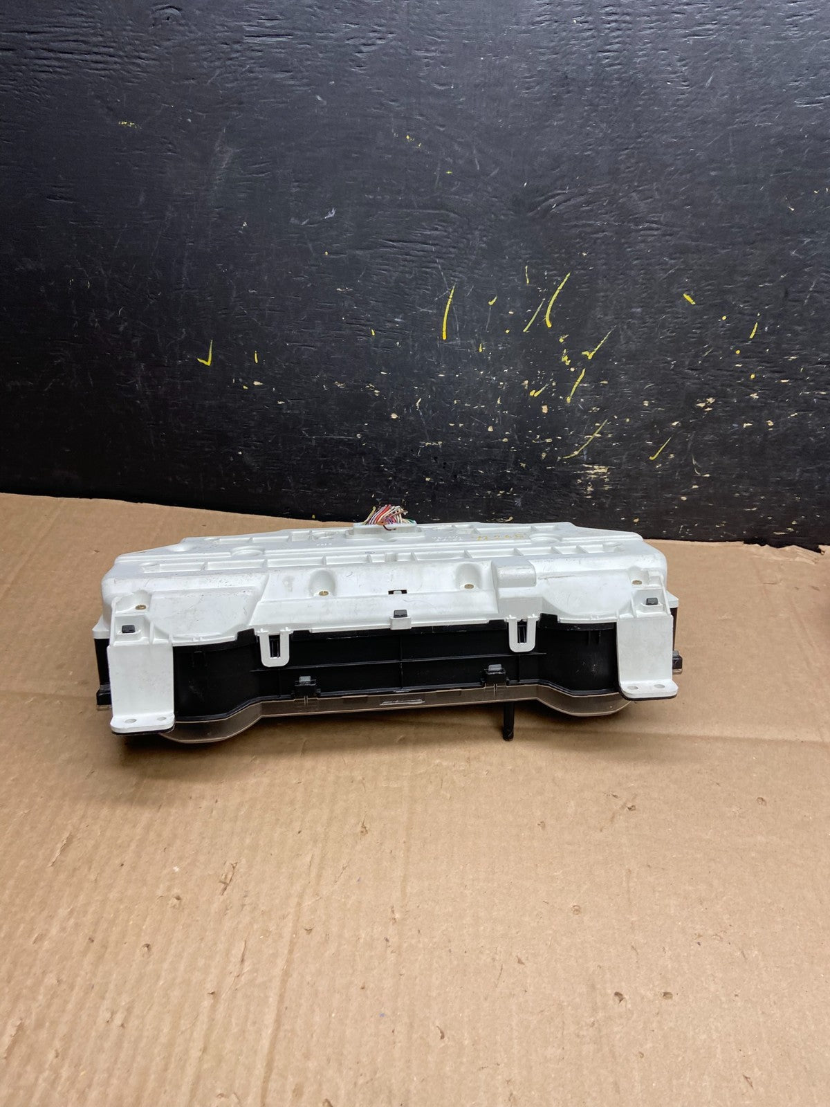 2004 2005 Toyota Sienna Speedometer Cluster Gauge Y2265 DG5