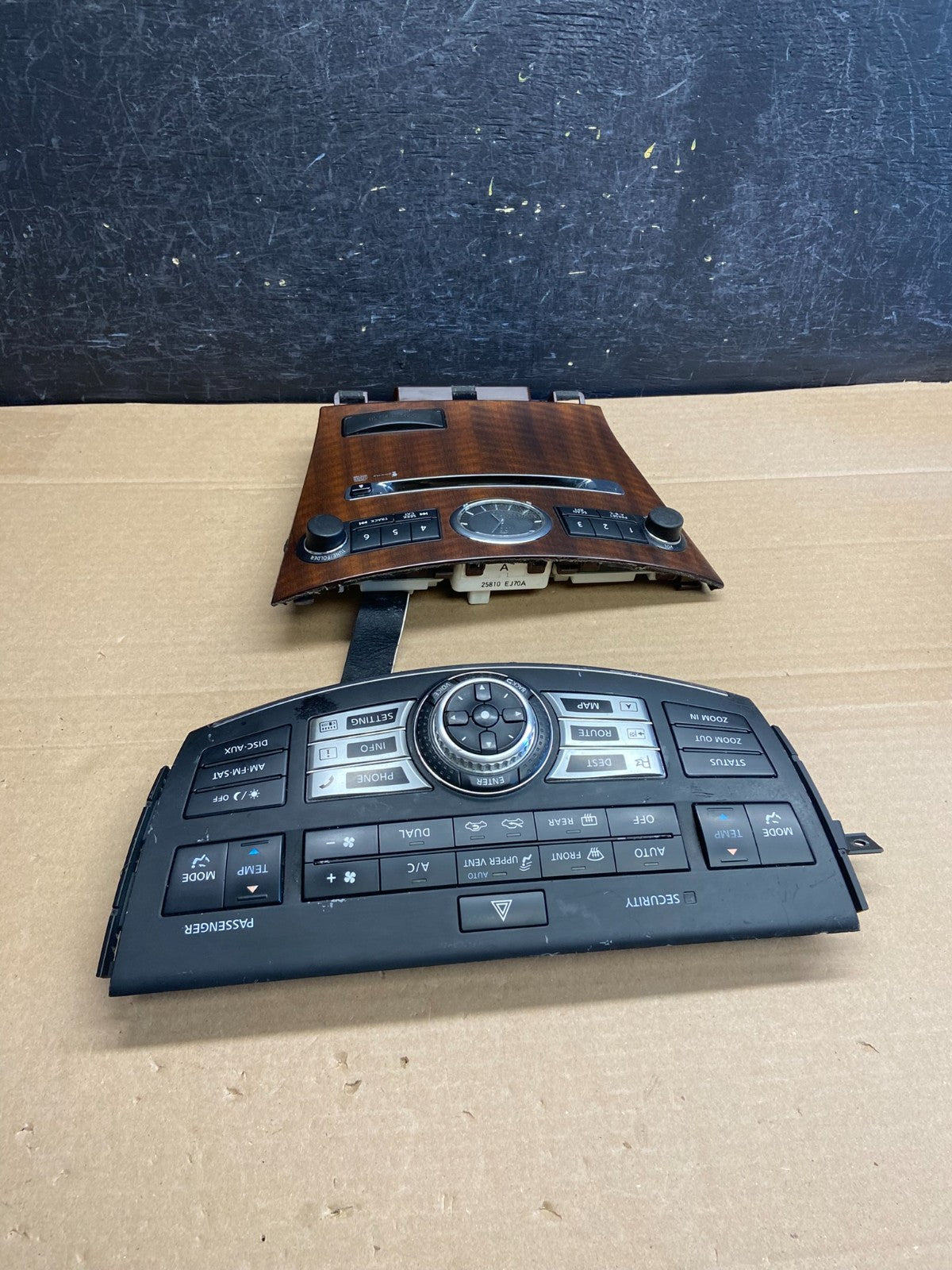 2008 2009 2010 Infiniti M35 Radio Clock Control Panel Plate ag5027 DG2