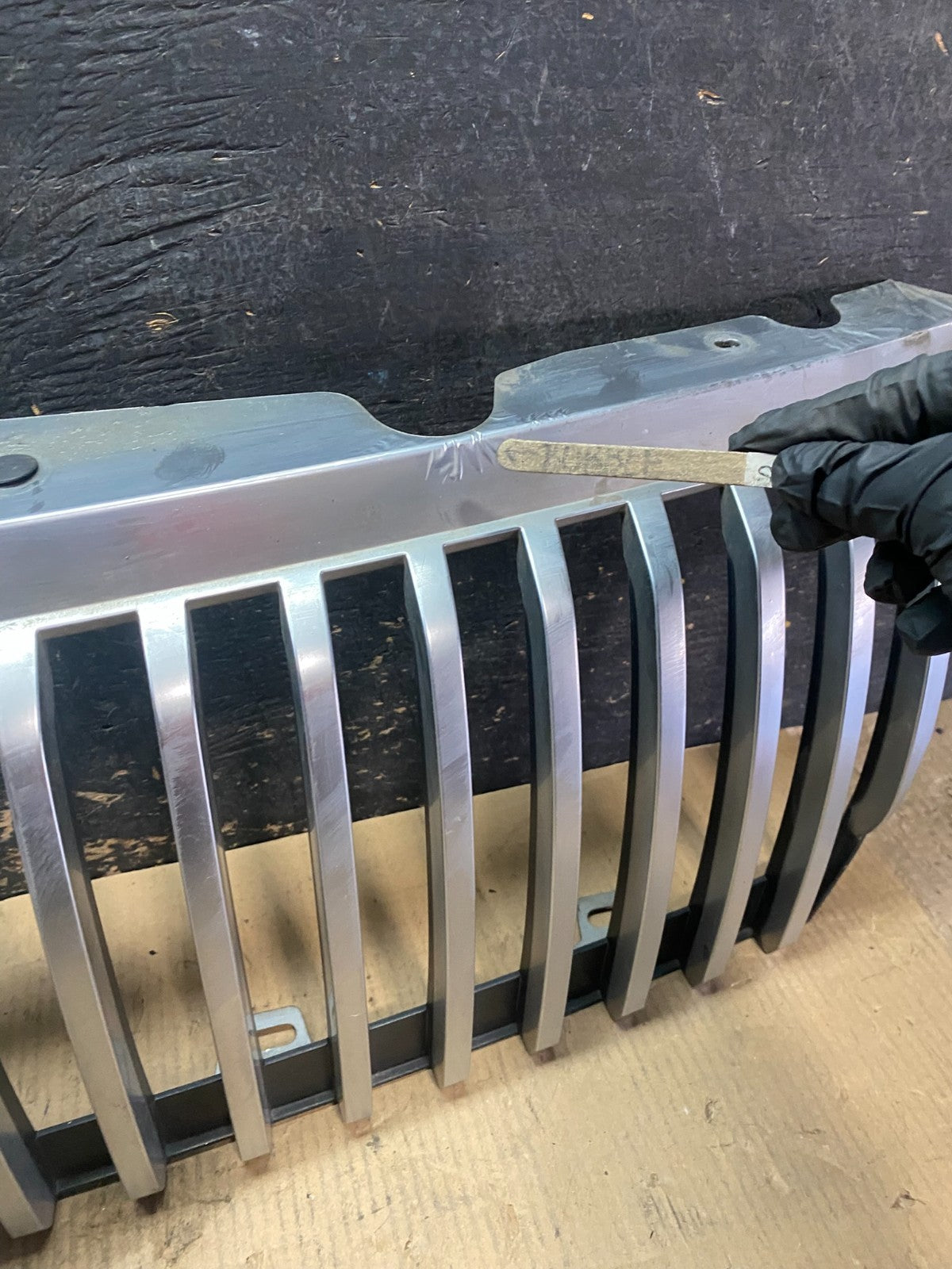 2006 to 2010 Mercury Mountaineer Front Upper Grill Grille Oem x3304 DG5