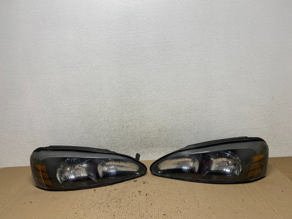 2004 to 2008 Pontiac Grand Prix Left+Right Side Black Headlights AF2874 DW0