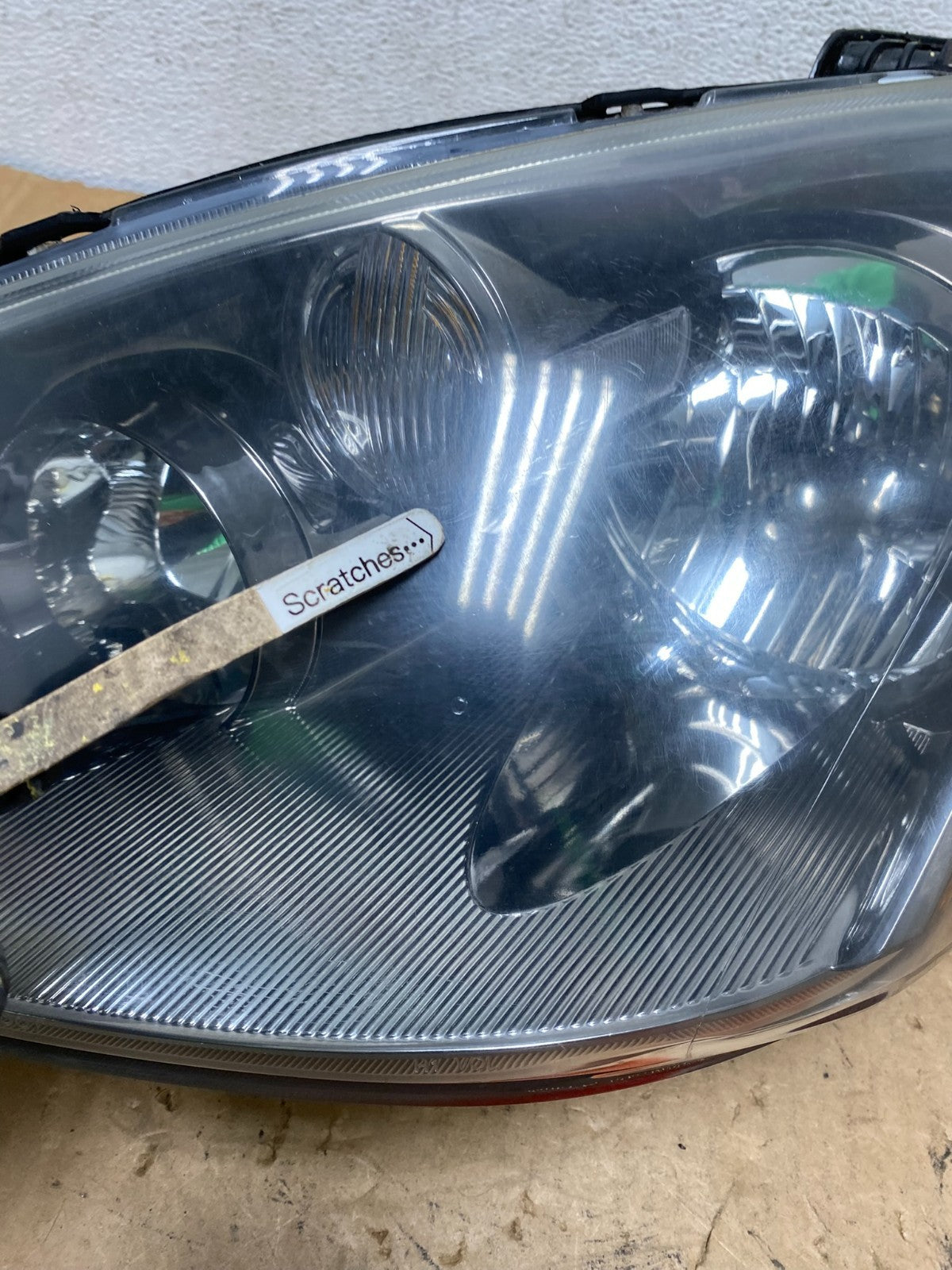 2005 to 2006 Nissan Altima Left Driver LH Side Halogen Headlight AD3047 DW3