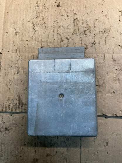 1998 1999 Ford E-Series 5.4L Engine Control ECU Computer f8uf-12a650-sc W1427 DG0
