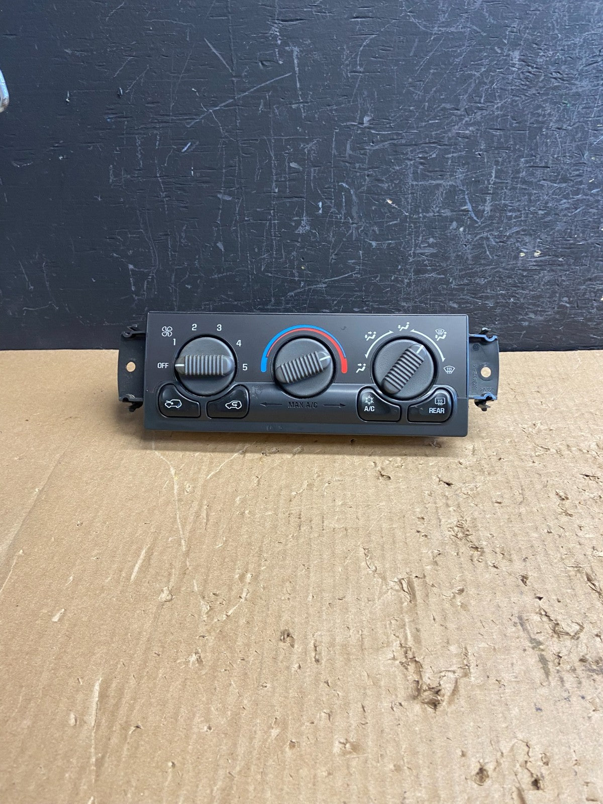 1999-2001 Chevrolet Tahoe AC Climate Control HVAC Rear Window Defogger af1569 DG0