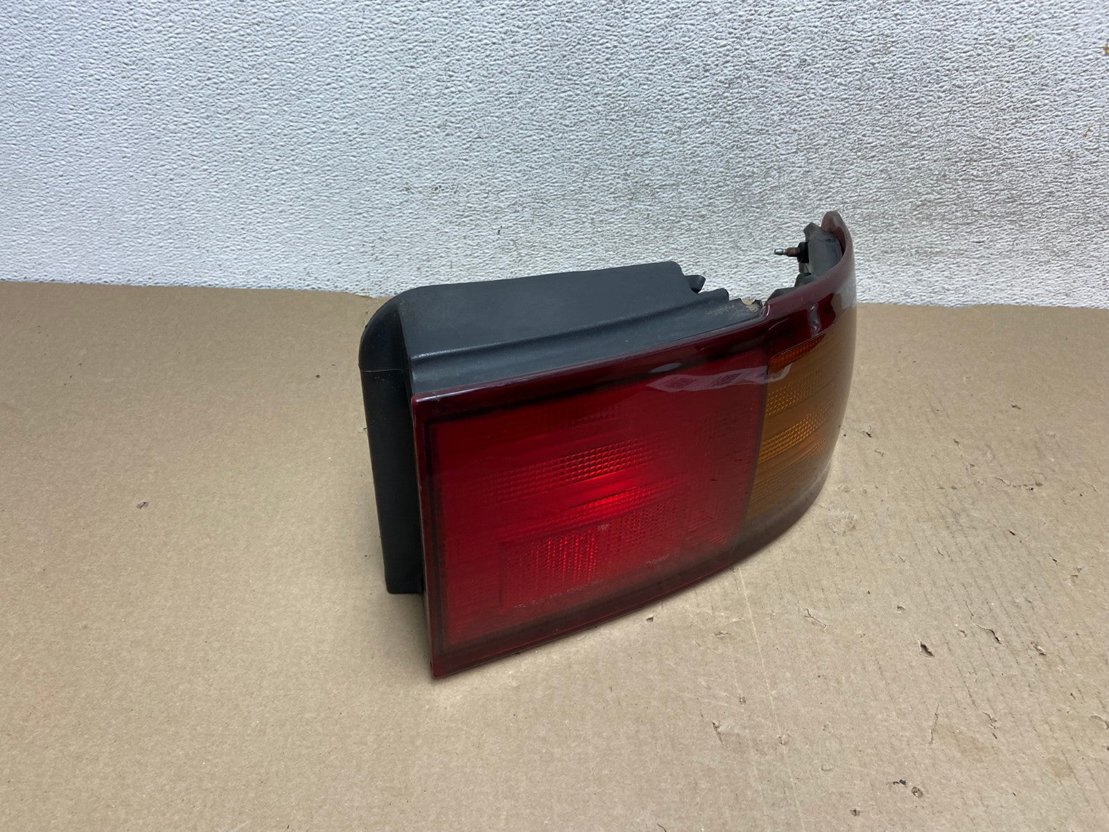 1995 - 1996 Toyota Camry Sedan Right Passenger Tail Light Lamp AG6867 LK2