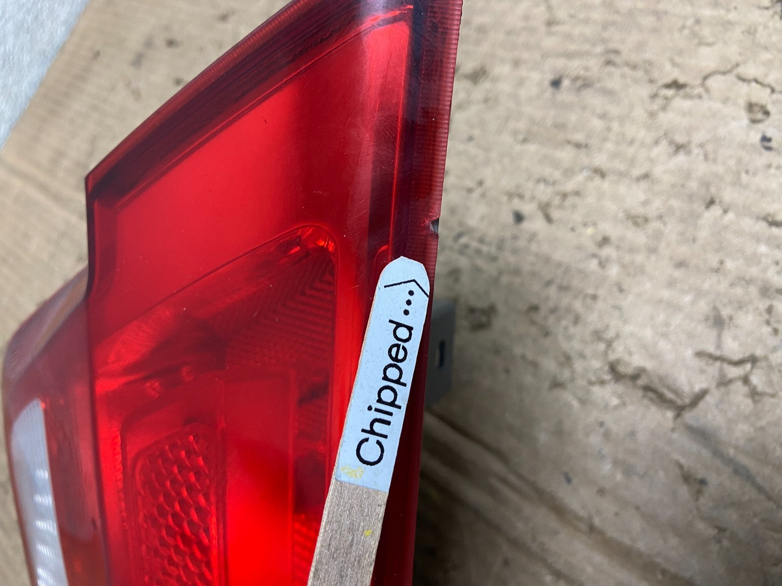 2011-2013 Jeep Grand Cherokee Right Passenger Rh Inner Tail Light Oem AA8478 LK3