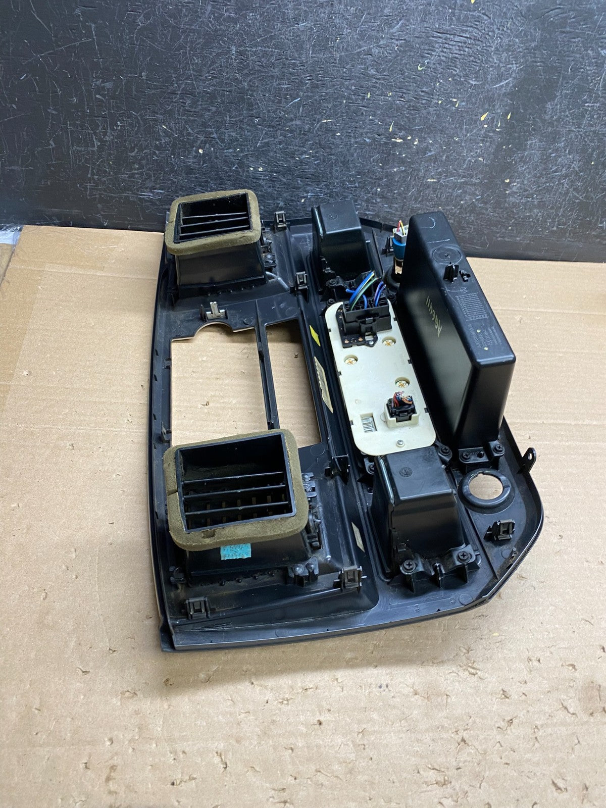 2006 to 2008 Dodge Ram Radio Climate Control A/C Heat Dash Bezel Trim ag6411 DG4