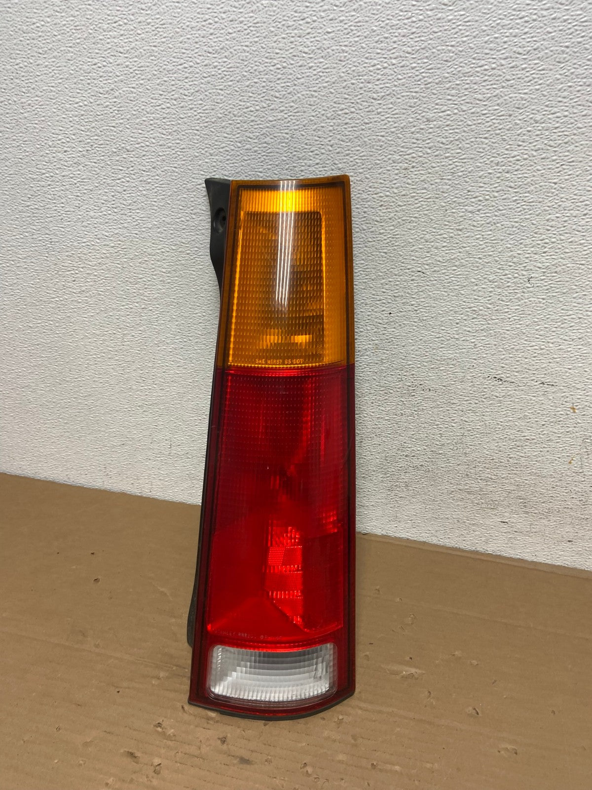 1997 1998 1999 2000 2001 Honda Crv Cr-v Right Passenger Tail Light AD4202 LK0