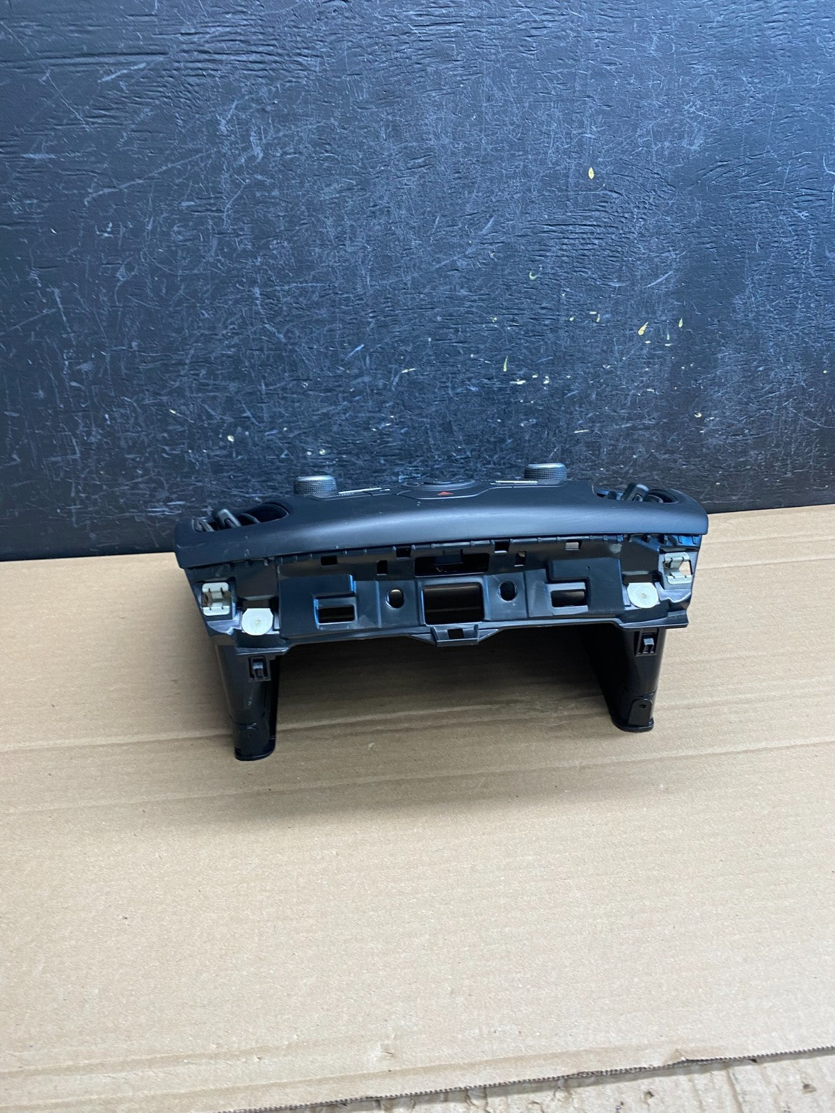 2015 to 2018 Ford Focus Center Radio Stereo Control Unit Trim AF6561 DG3