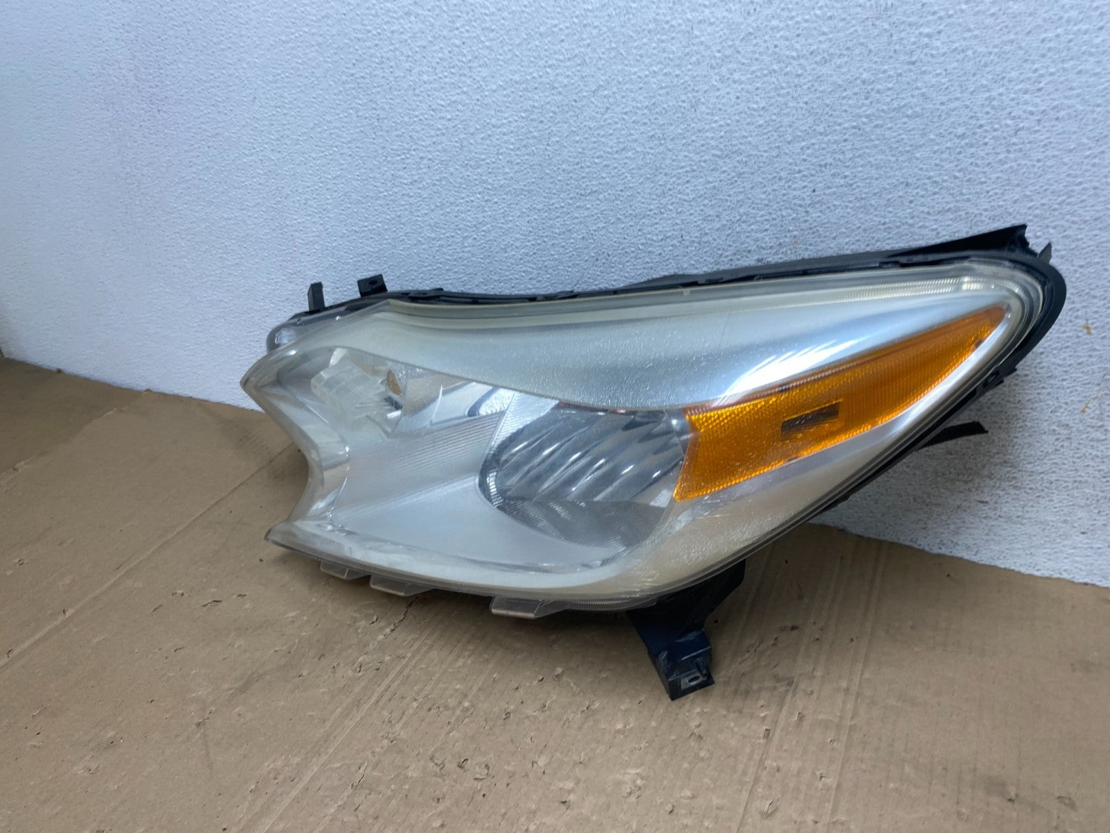2014 2015 2016 Nissan Versa Note Left Driver LH Side Headlight AE9228 DW1