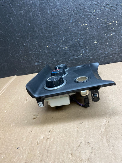 2011 to 2015 Nissan Rogue Heater Temperature AC Climate Control AI6142 DG1