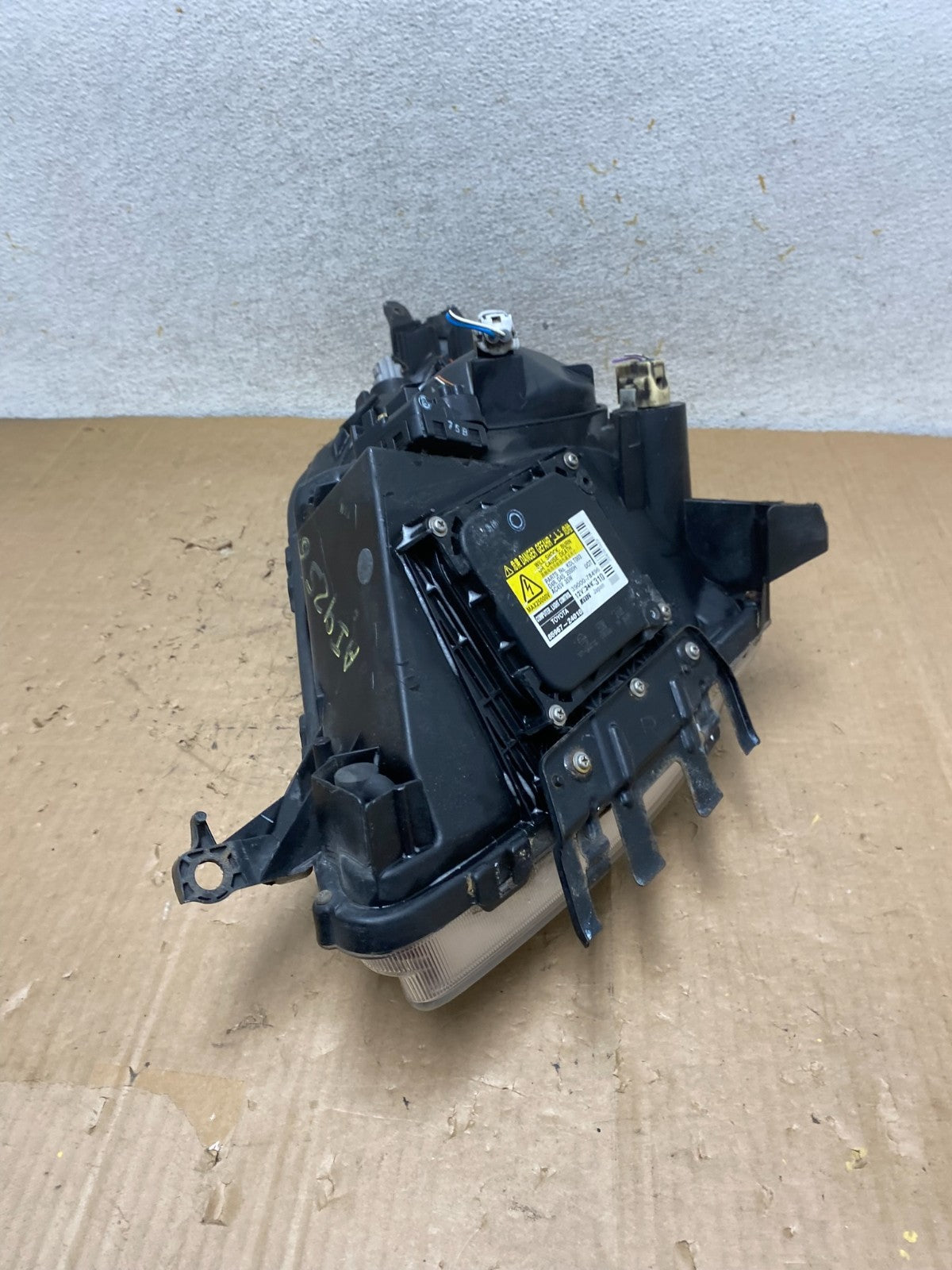 2006-2009 Toyota Prius Right Passenger Rh Side Headlight Xenon HID AI9256 LK8