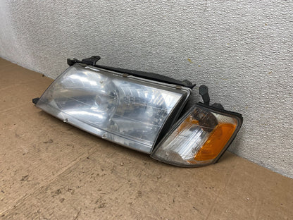 1998 to 1999 Toyota Avalon Left Driver LH Halogen Headlight Oem AA4131 DW1