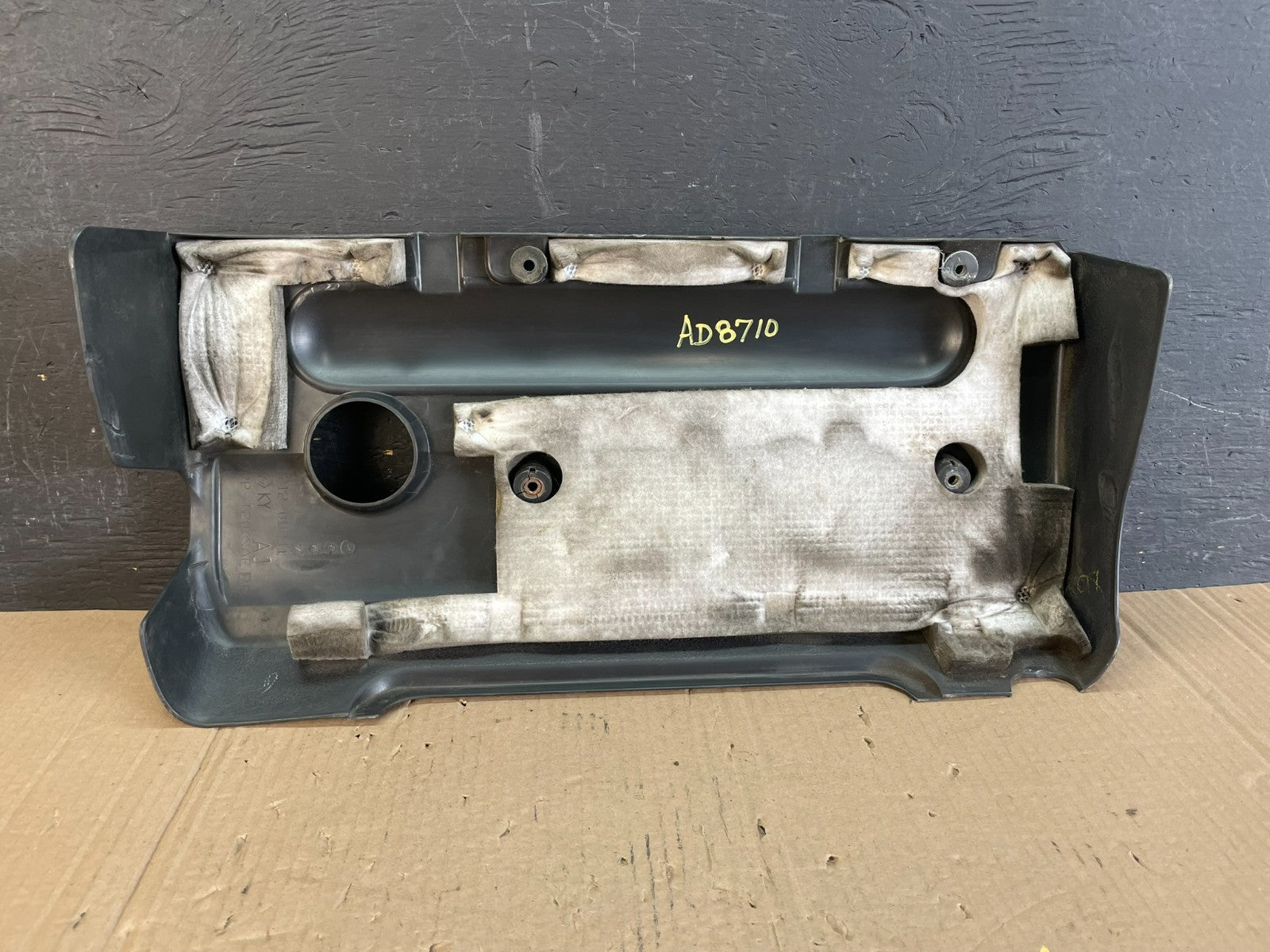 2005 to 2008 Toyota Corolla Matrix 1.8L Motor Engine Cover AD8710 DW3