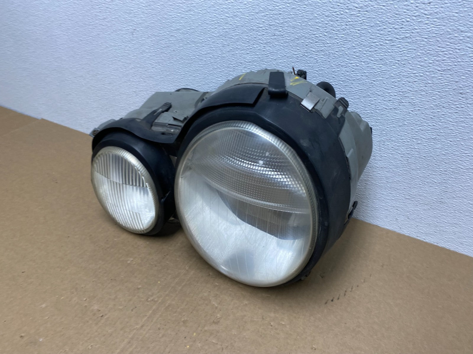 2000-2002 Mercedes E E320 E430 Left Driver LH Xenon HID Headlight OEM AC1095 DW1