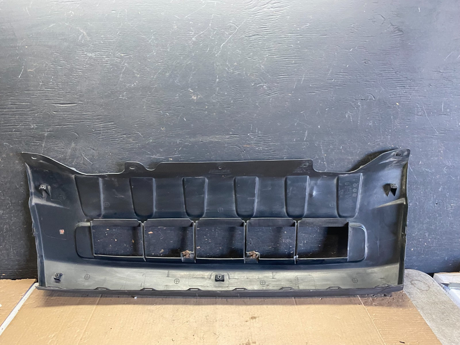 2009 2010 2011 Honda Pilot Front Lower Bumper Cover Grill Grille Q56335