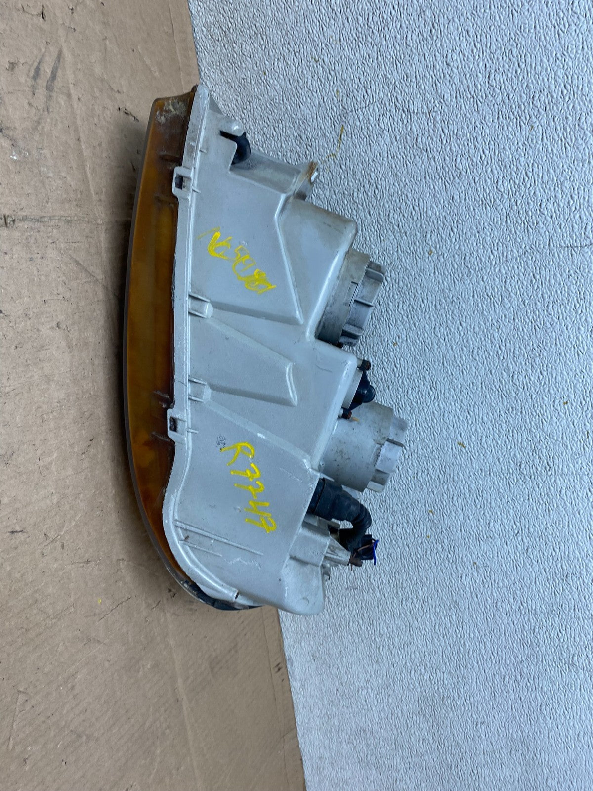 2001 2002 2003 Hyundai XG350 XG Right Passenger Headlight Halogen Oem R7747 DW8