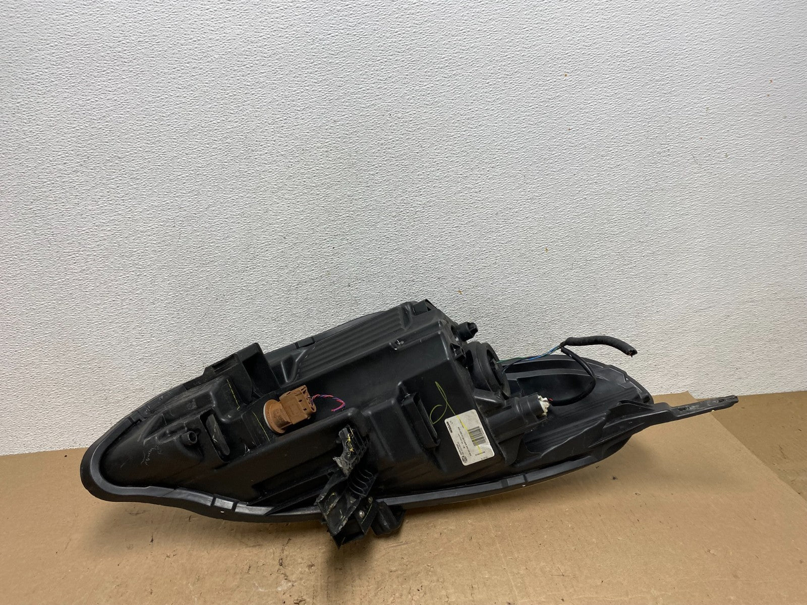 2015 to 2019 Nissan Versa Headlight Left Driver Lh Side AE6506 DW7