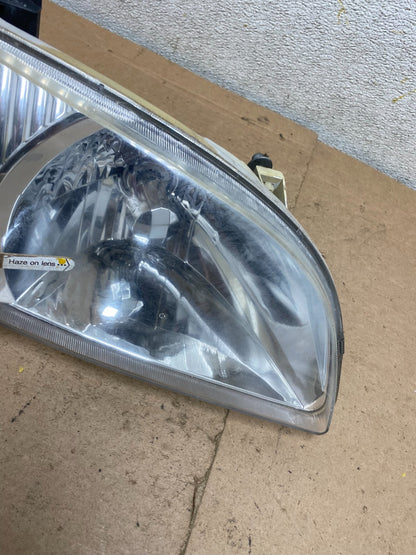 2001 2002 2003 Toyota Sienna Right Passenger Rh Side Headlight Halogen P9864 DW5
