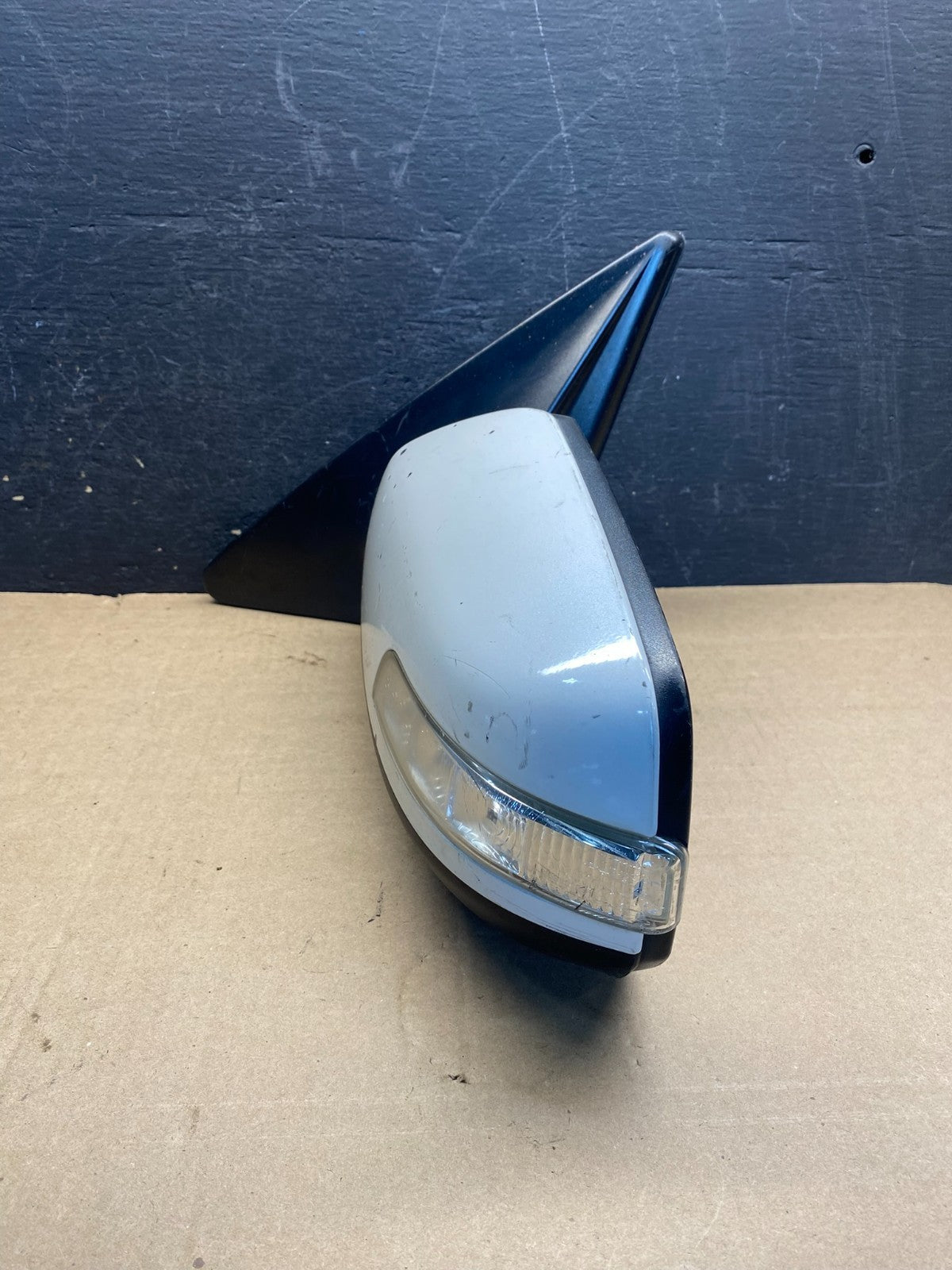 2011 - 2015 Kia Sorento Left Driver Lh Side Door Mirror Turn Signal AG1926 MS10