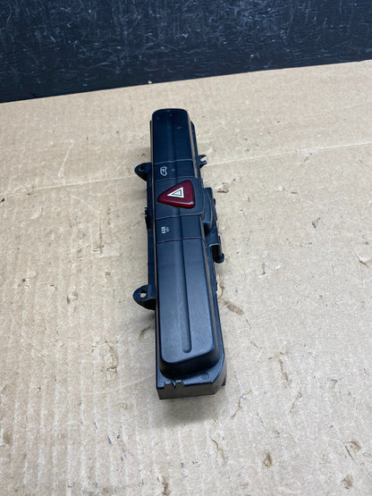 2006-2011 Mercedes Dodge Sprinter Center Hazard Door Lock Unlock Switch AC6419 D1