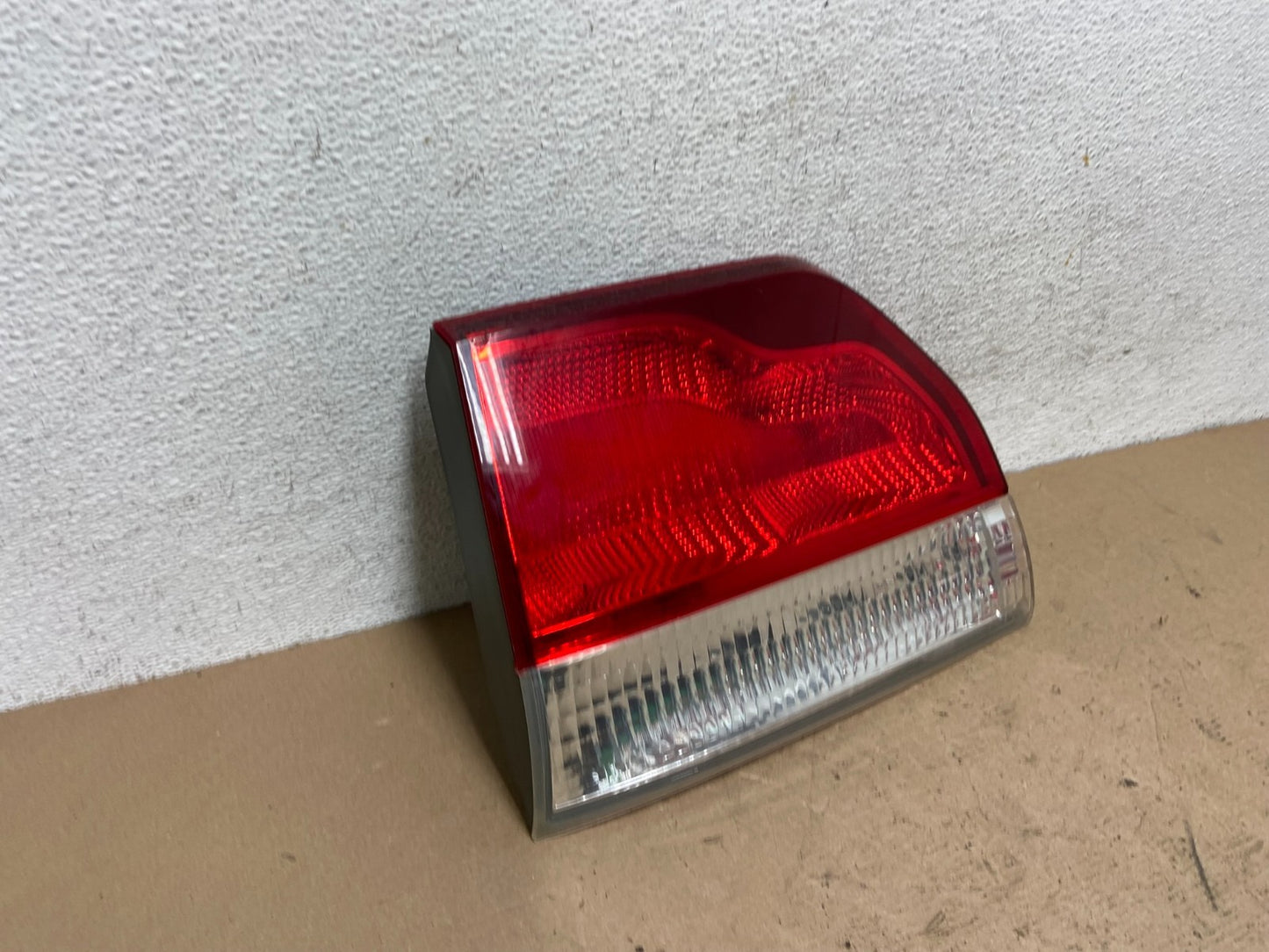 2011 to 2013 Dodge Durango Right Passenger RH Side Tail Light Inner AF5060 DW2