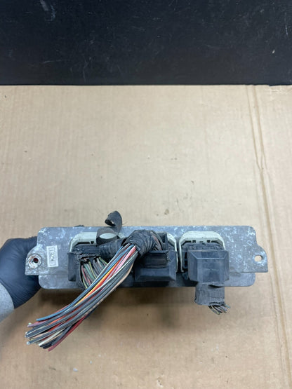 2006 Ford E-Series 5.4L Engine Control Computer 6C2A-12A650-ADB D6304 DG11