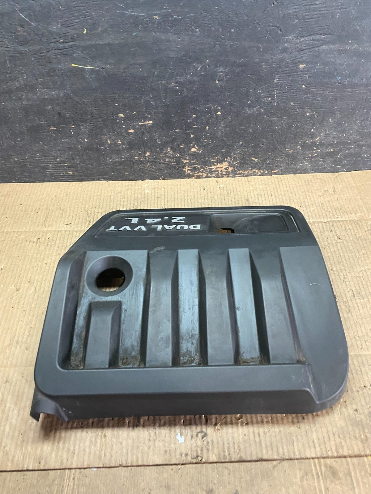 2012 to 2014 Chrysler 200 Engine Cover Top Lid Cover t9470 DG1
