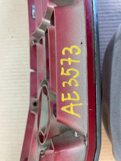 1998 to 2004 Cadillac Seville Front Upper Grille Grill AE3573 DG7